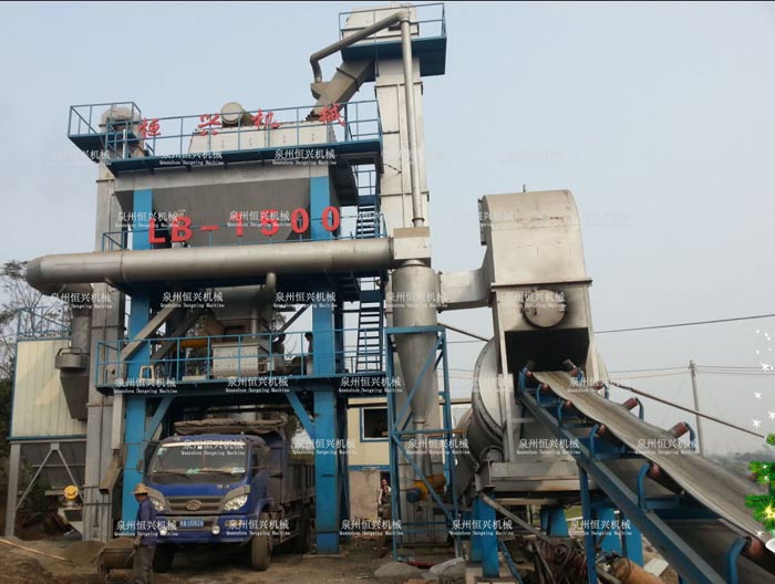 南(nán)非瀝青拌合(he)站客戶