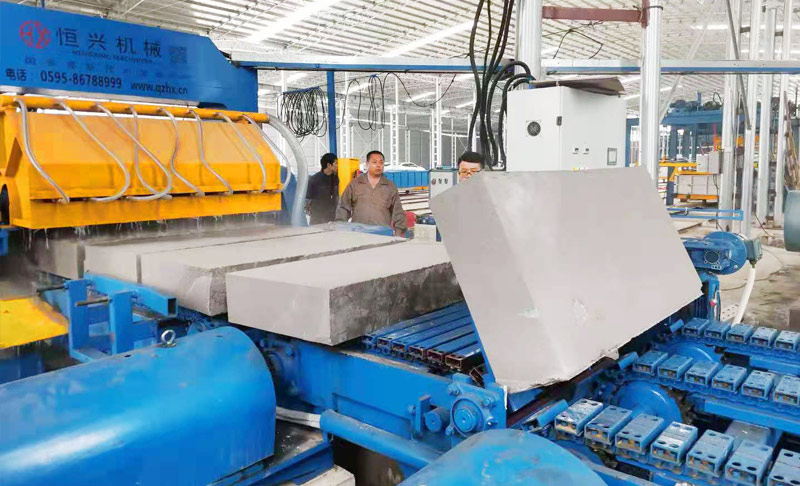 泡沫混(hùn)凝土自(zì)保溫砌(qì)塊設備(bèi)生産工(gong)藝